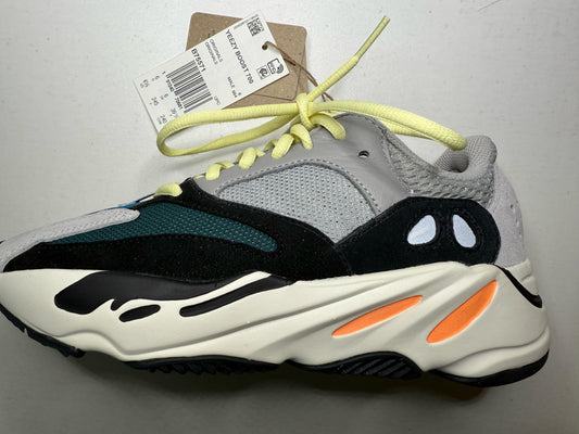 Adidas Yeezy Boost 700 Wave Runner
