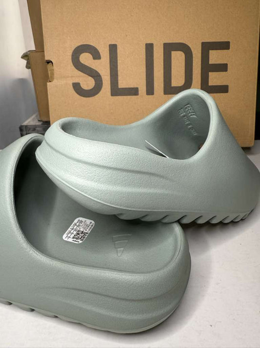 Adidas Yeezy slide State Marine