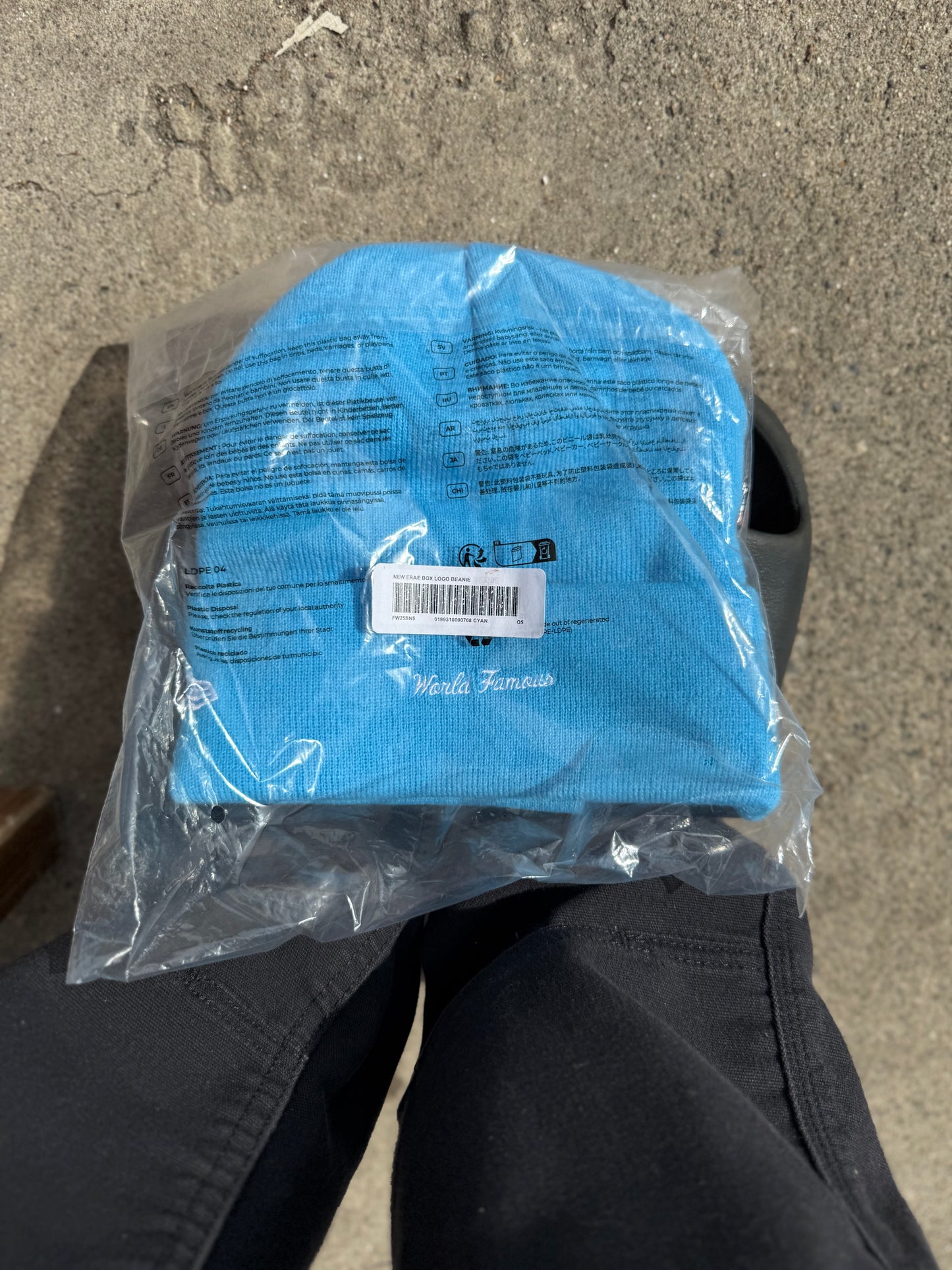 Supreme New Era Box Logo Beanie (FW25) Cyan